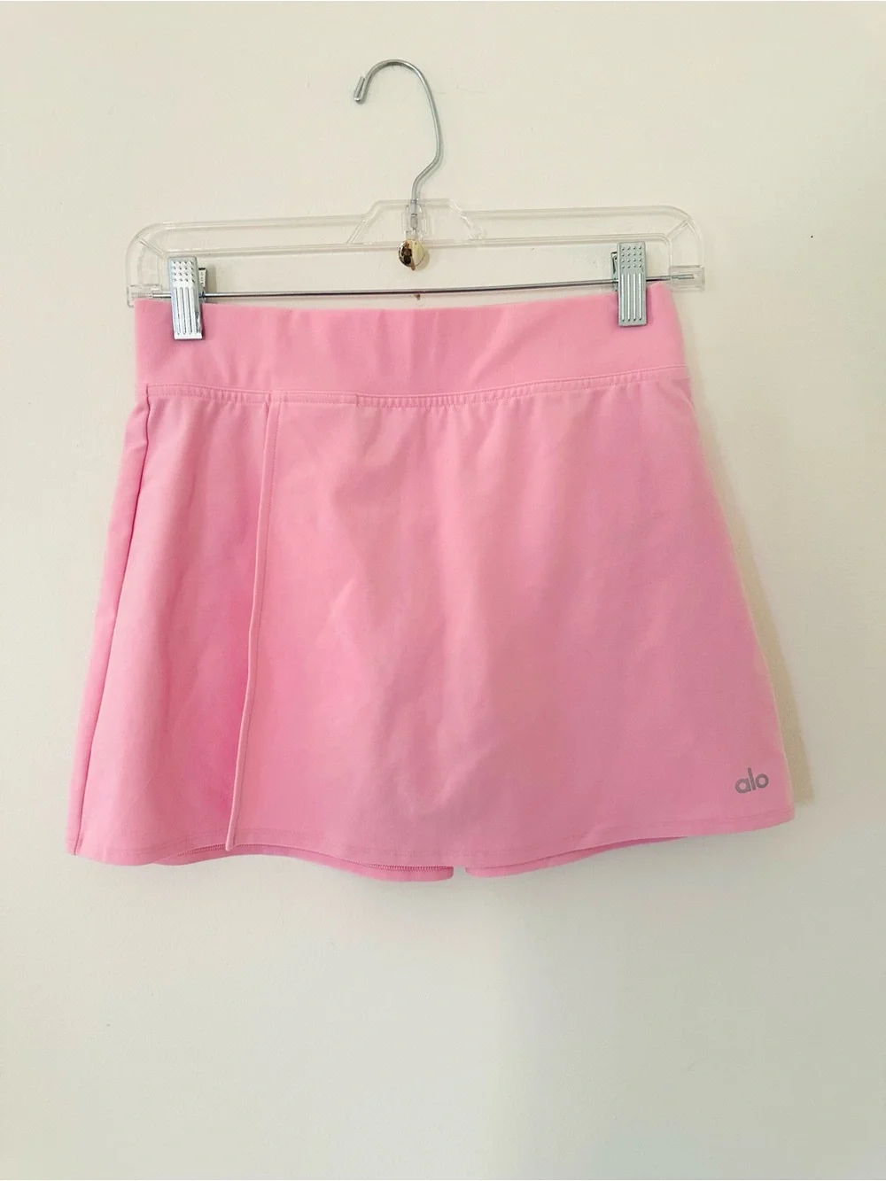 Alo Yoga - Alosoft Backspin Skirt in Sweet Pink Limited edition color, size XS
